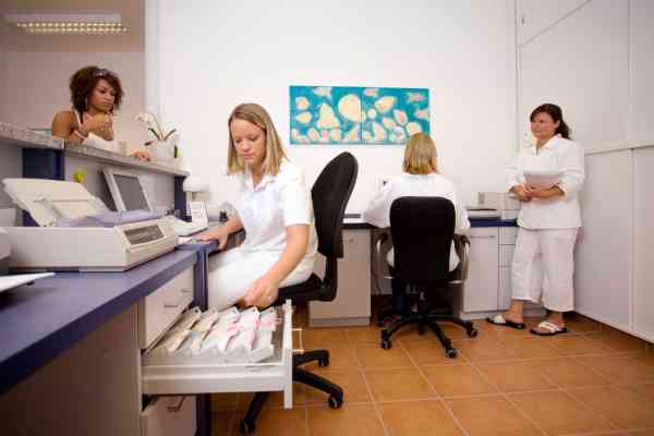 Arbeit im Team: So klappt die Personalführung in der Hausarztpraxis