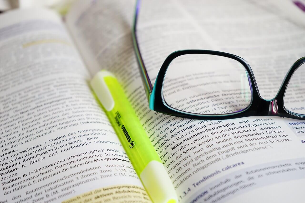 Fortbildungen für Allgemeinmediziner - Was angestellte Ärzte bedenken sollten Literatur Fortbildung Allgemeinmediziner