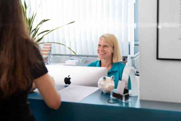 MFA gesucht? So finden Sie passendes Praxispersonal f&uuml;r Ihre Hausarztpraxis / MVZ